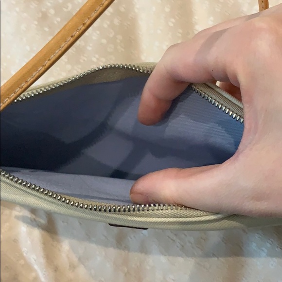 Coach wristlet - Picture 5 of 5